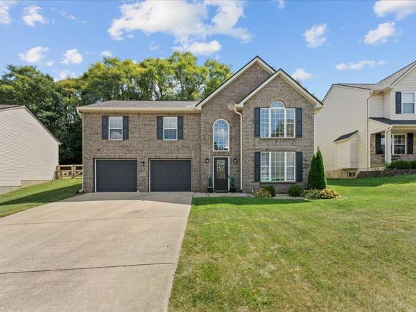 2126 Canyon Court, Hebron, KY 41048