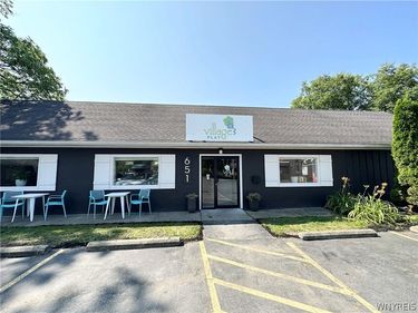 651 Oakwood Avenue, East Aurora, NY 14052