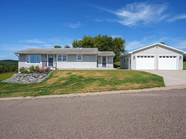 26312 W 3rd Avenue, Eleva, WI 54738