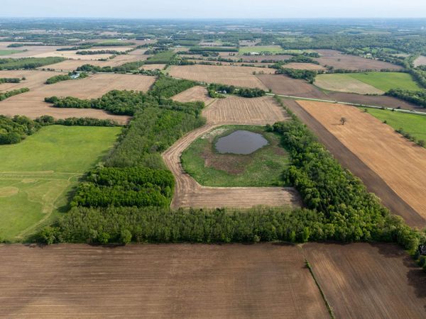 6050 County Road M, Fitchburg, WI 53575
