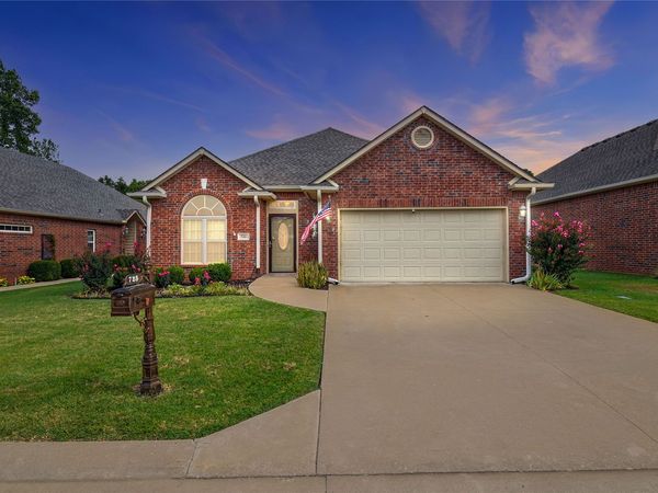 723 Woodland Avenue, Sapulpa, OK 74066