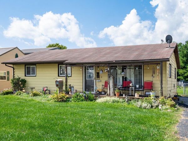 65 S 34th Street , Newark, OH 43055