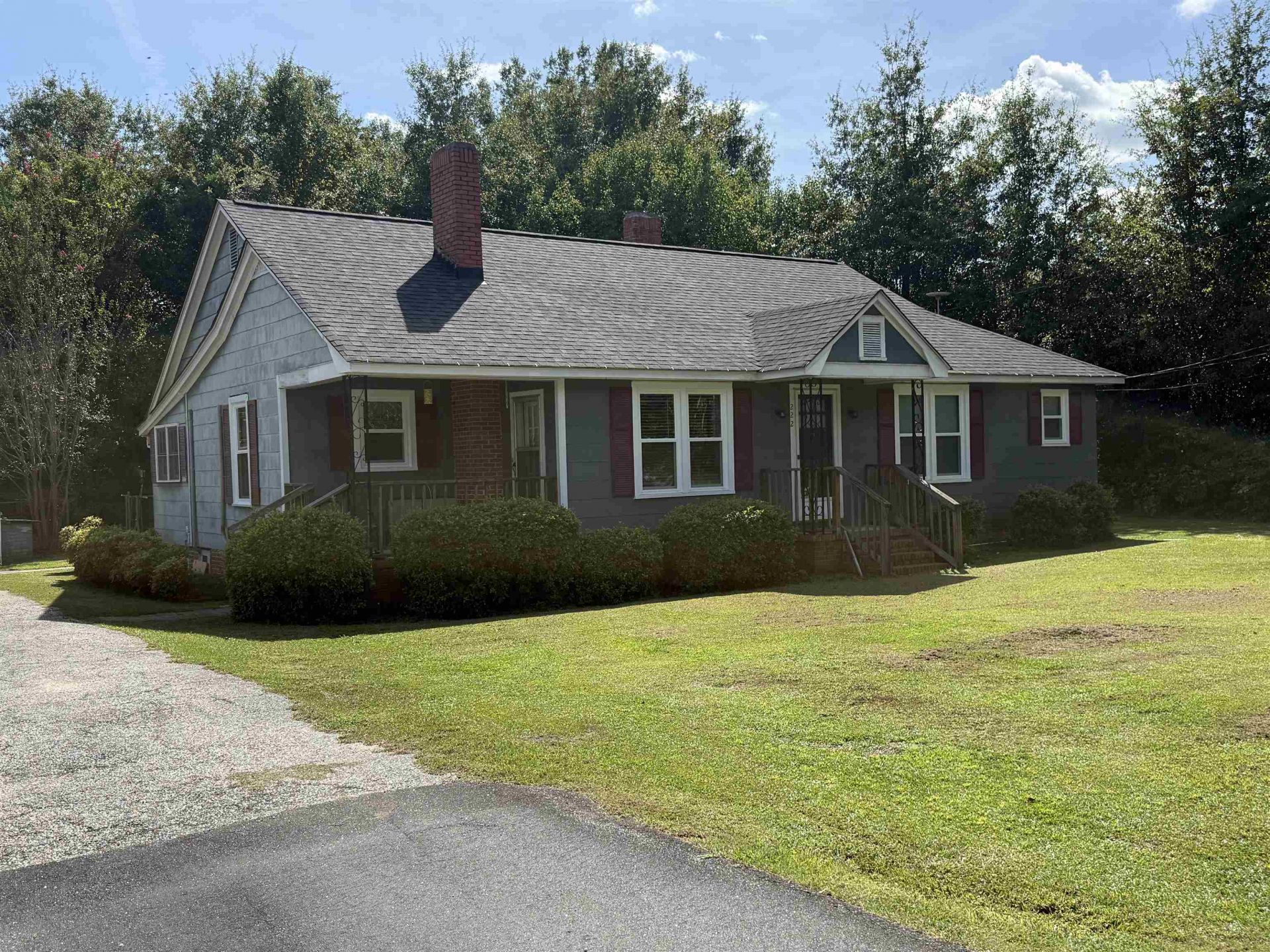 222 E Hampton St., Olanta, SC 29114 Main Photo