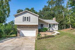 206 Rodborough Road photo 4