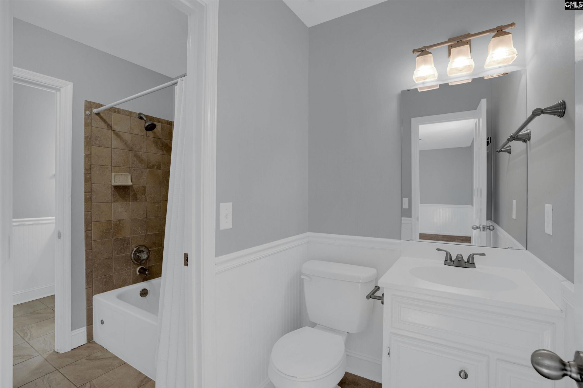 206 Rodborough Road Photo 30