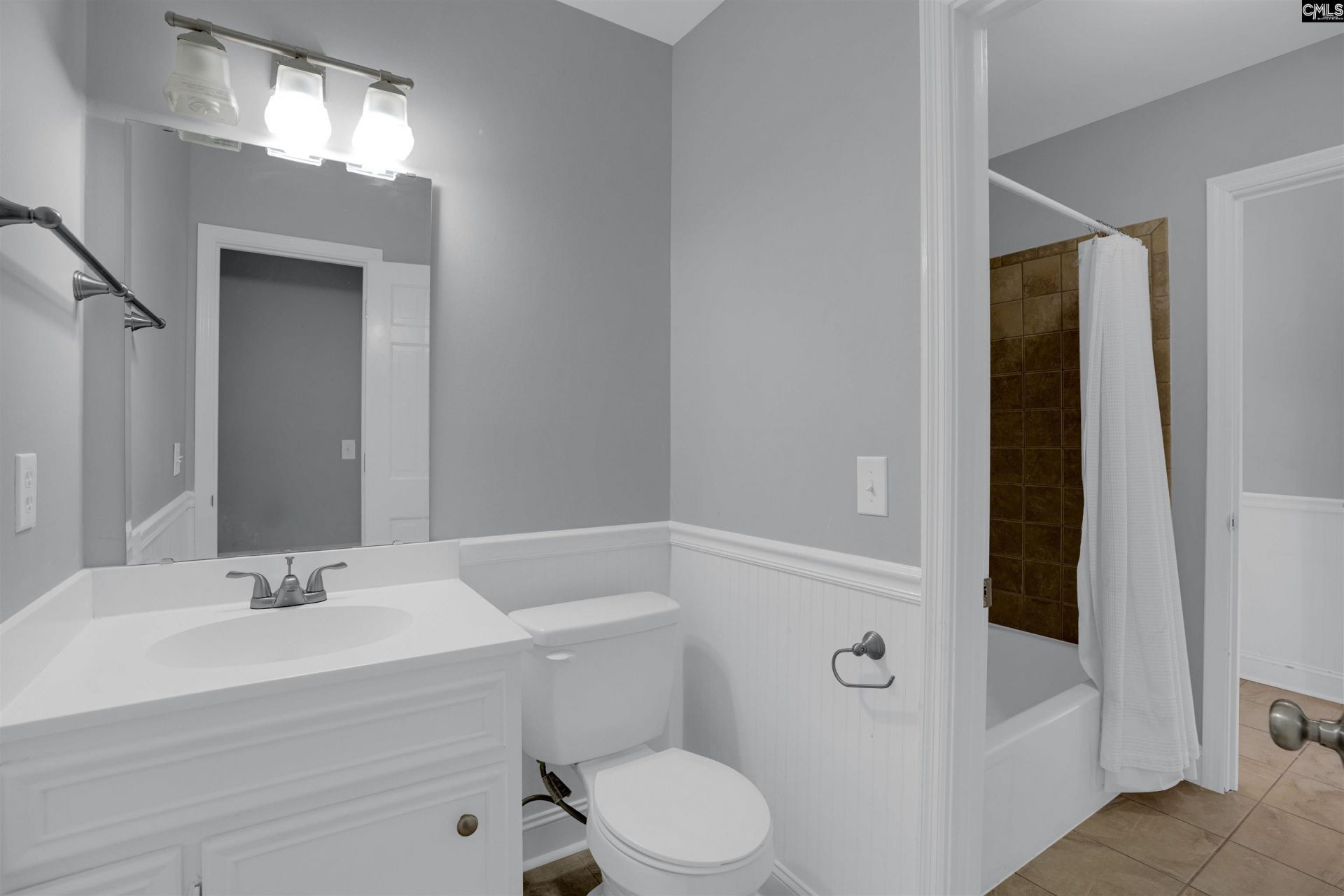 206 Rodborough Road Photo 31