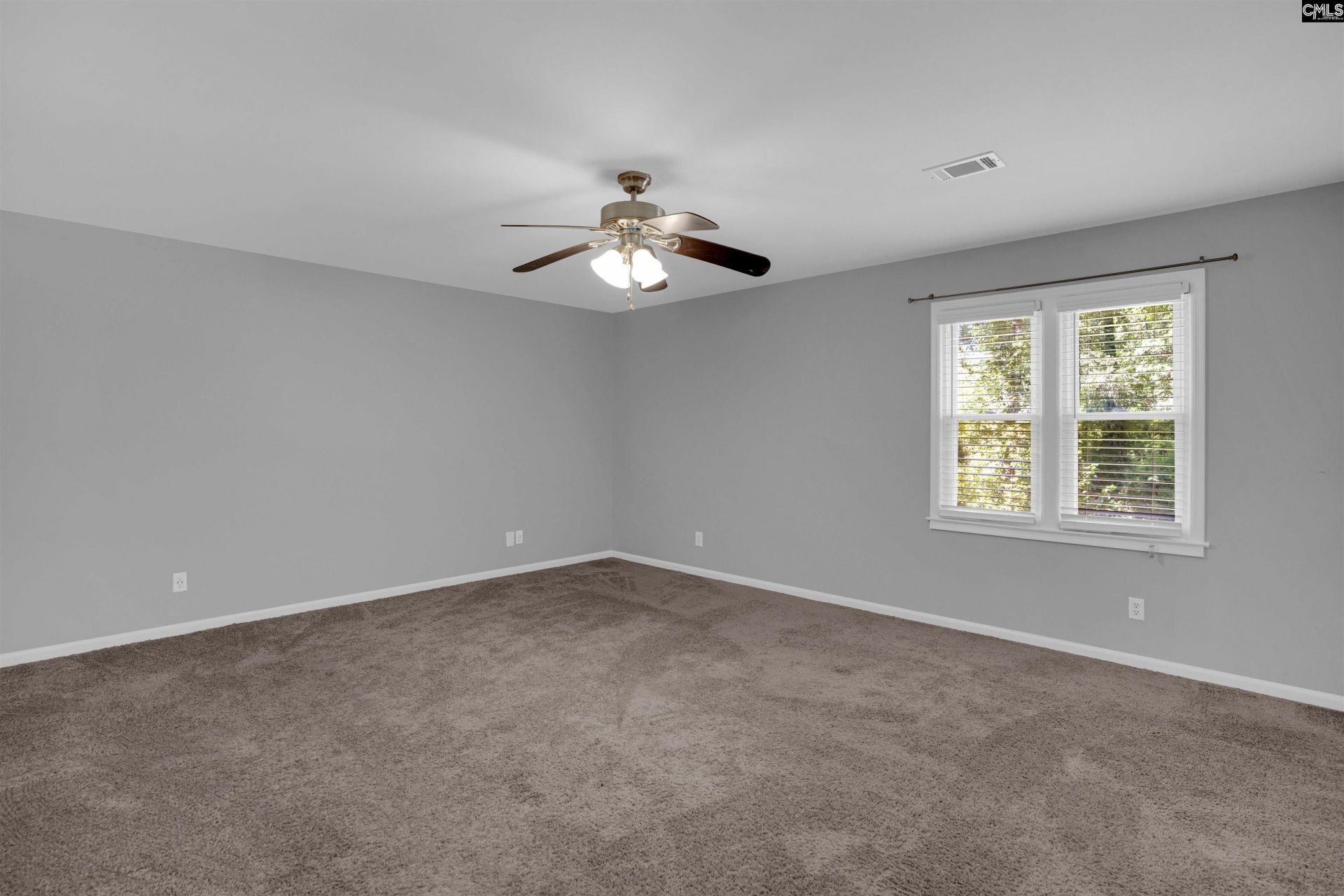 206 Rodborough Road Photo 34