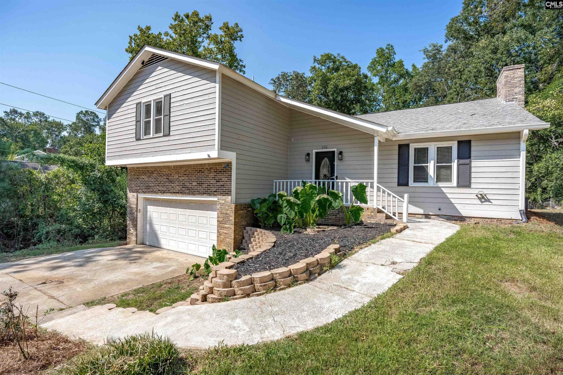 206 Rodborough Road Photo 4