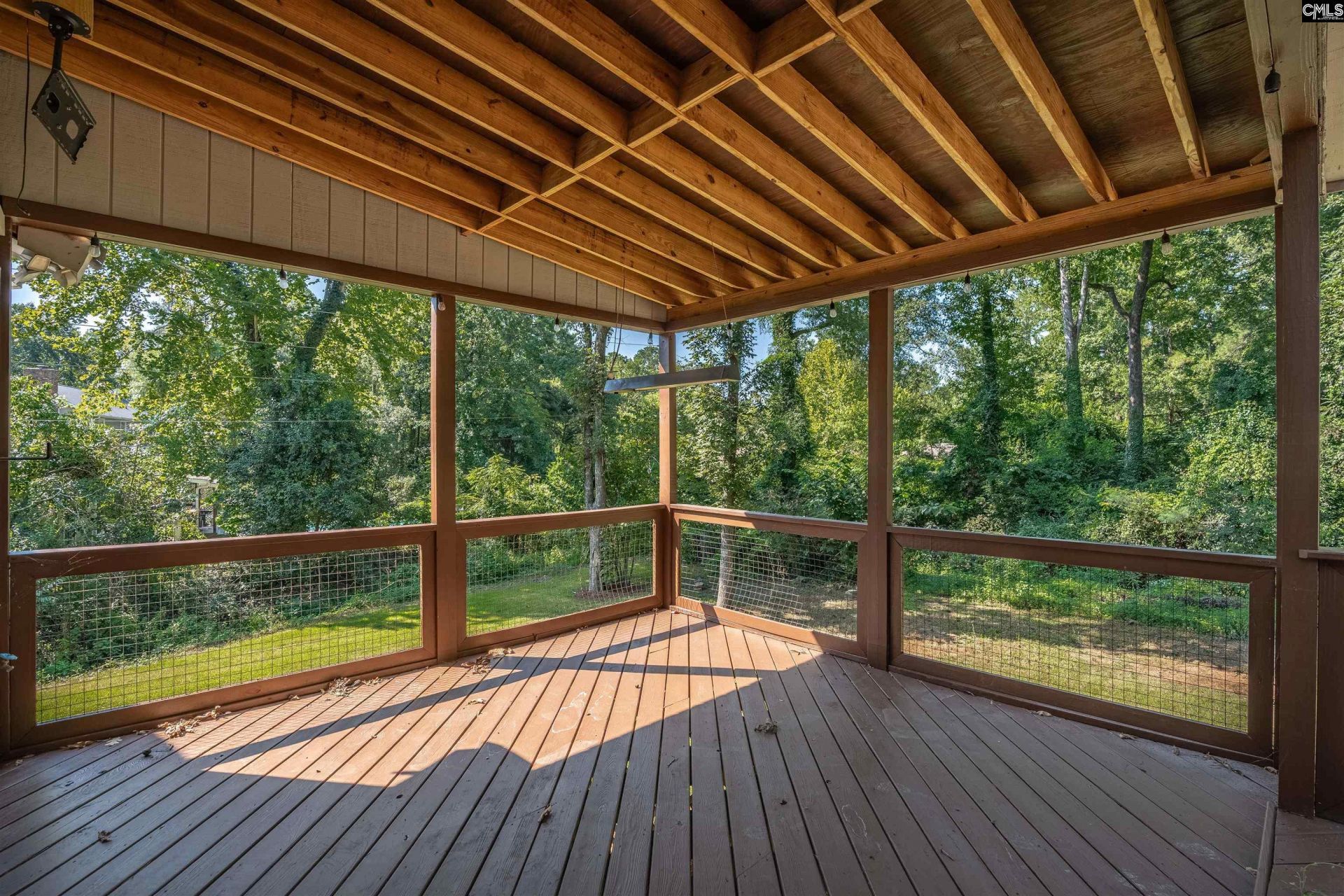 206 Rodborough Road Photo 43