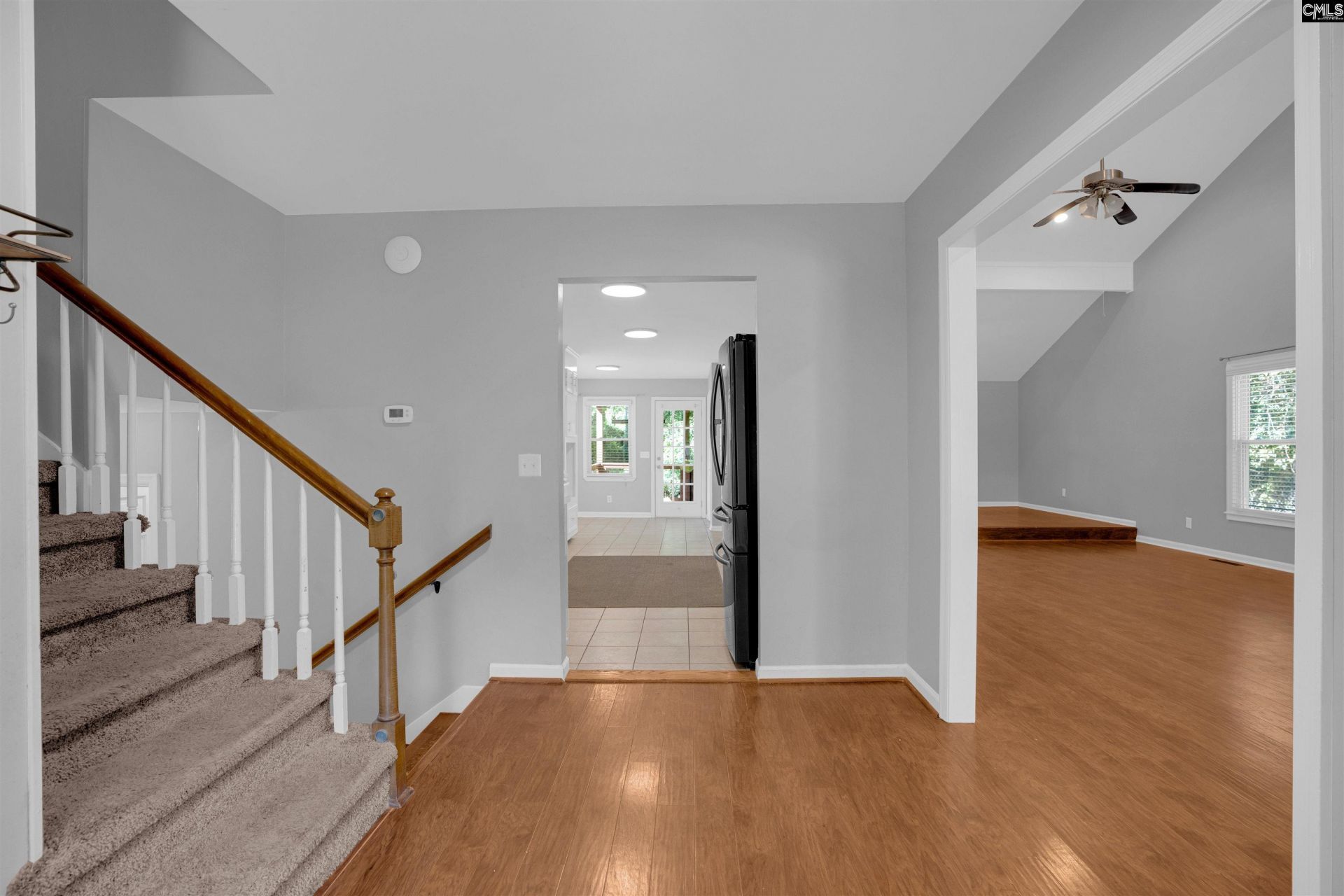 206 Rodborough Road Photo 6