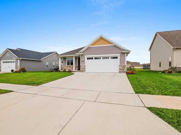 W6529 E STEAMBOAT LANE, Appleton, WI 54115