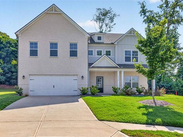 5270 Woodline View Circle , Auburn, GA 30011