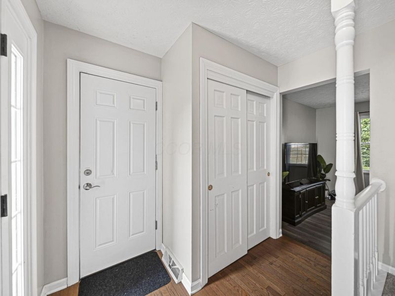 5515 Glasgow Place, Columbus, OH 43235 Photo 10