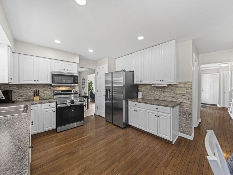 5515 Glasgow Place, Columbus, OH 43235 Photo 22