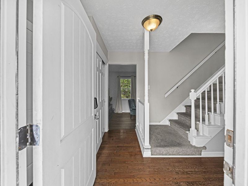 5515 Glasgow Place, Columbus, OH 43235 Photo 9