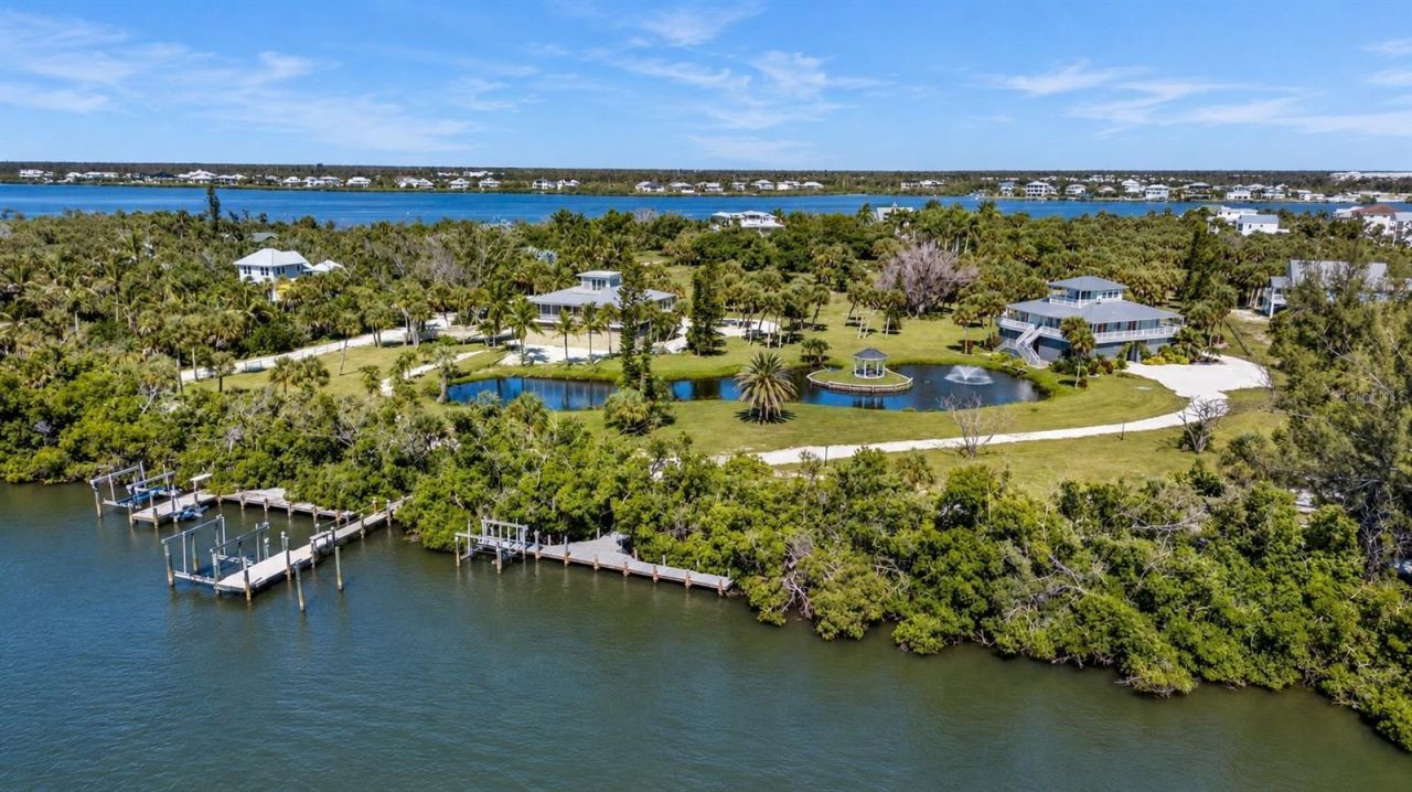 10440 Yacht Basin Drive, Placida, FL 33946 Photo