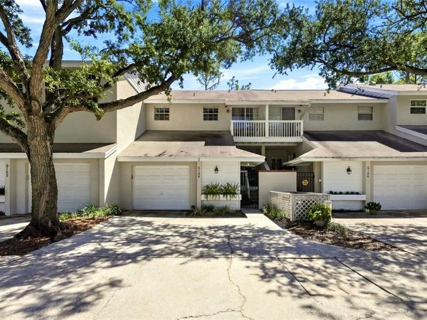 5104 BAYSHORE BOULEVARD, TAMPA, FL 33611