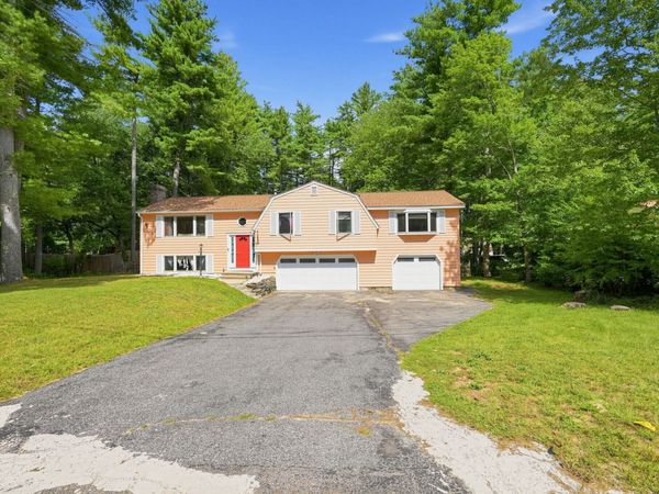 7 Balsam Dr, Townsend, MA 01469