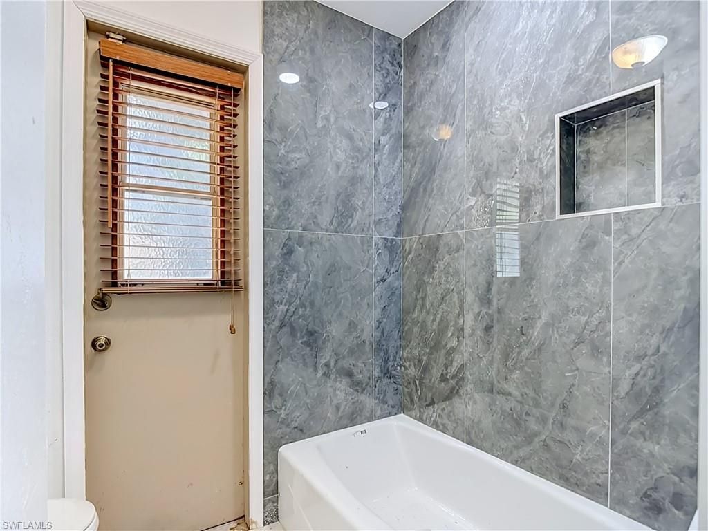 1864 Marina Cir, North Fort Myers, FL 33903 Photo