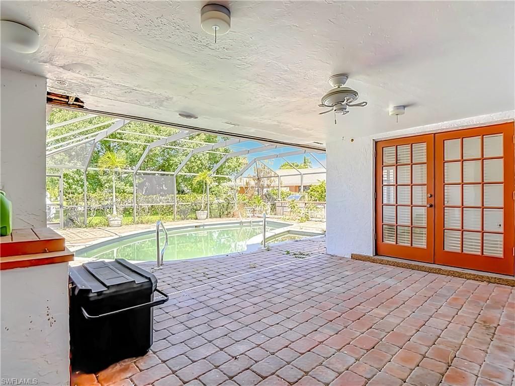 1864 Marina Cir, North Fort Myers, FL 33903 Photo