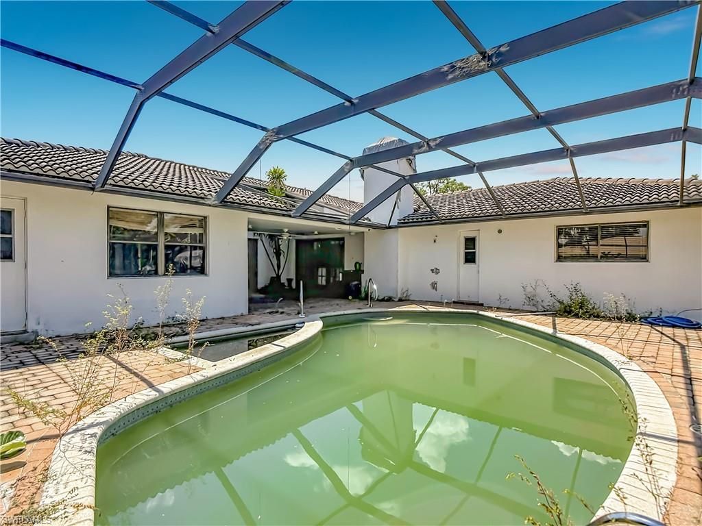 1864 Marina Cir, North Fort Myers, FL 33903 Photo