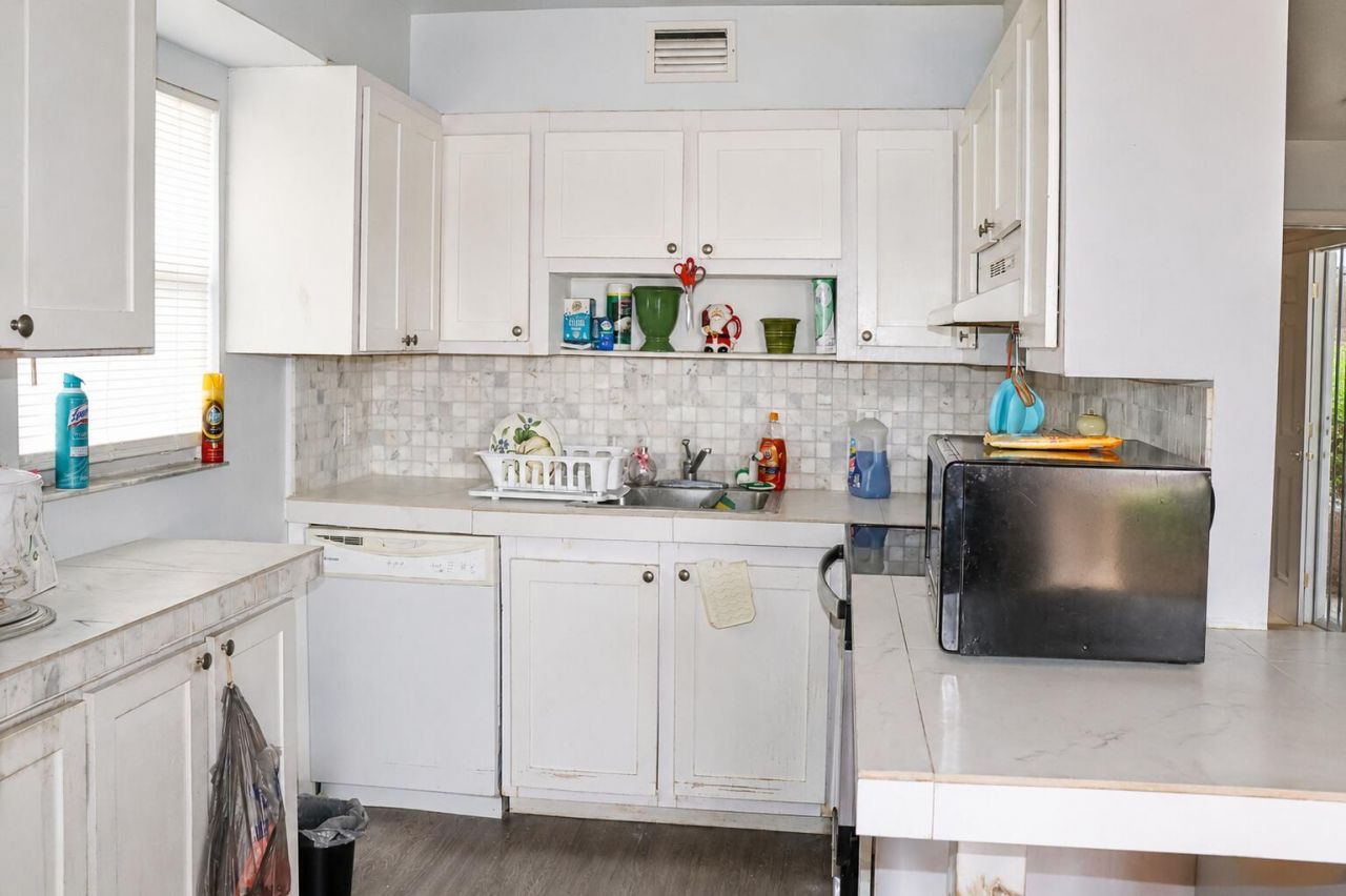 120 Seville, Unit D, Delray Beach, FL 33446 Photo