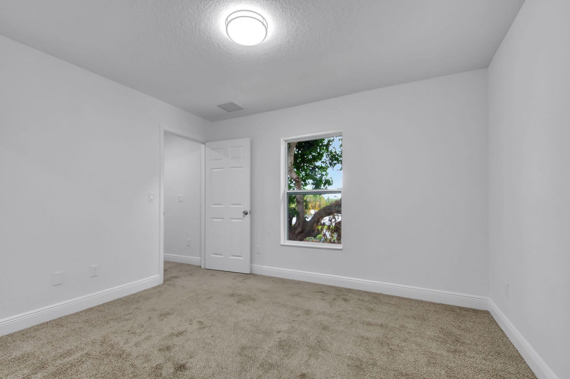 4456 Clinton Boulevard, Lake Worth, FL 33461 Photo
