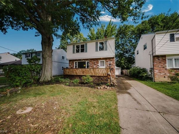 32909 Alva Drive , Eastlake, OH 44095