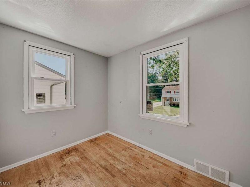 32909 Alva Drive, Eastlake, OH 44095 Photo 17