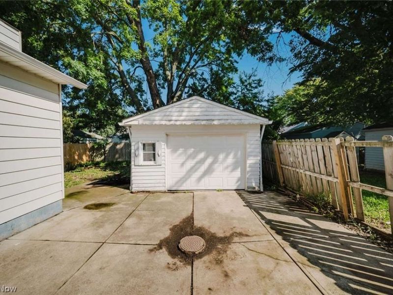 32909 Alva Drive, Eastlake, OH 44095 Photo 22