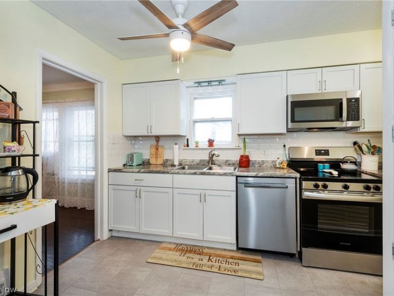 3854 W 132 Street, Cleveland, OH 44111 Photo 11