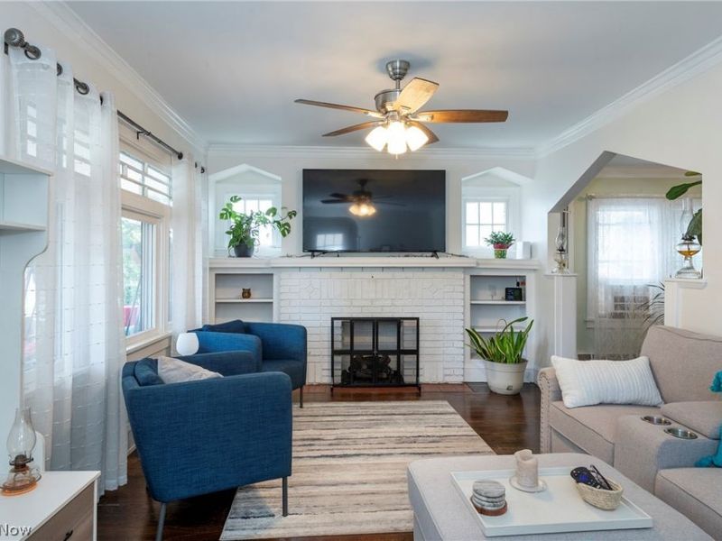 3854 W 132 Street, Cleveland, OH 44111 Photo 2