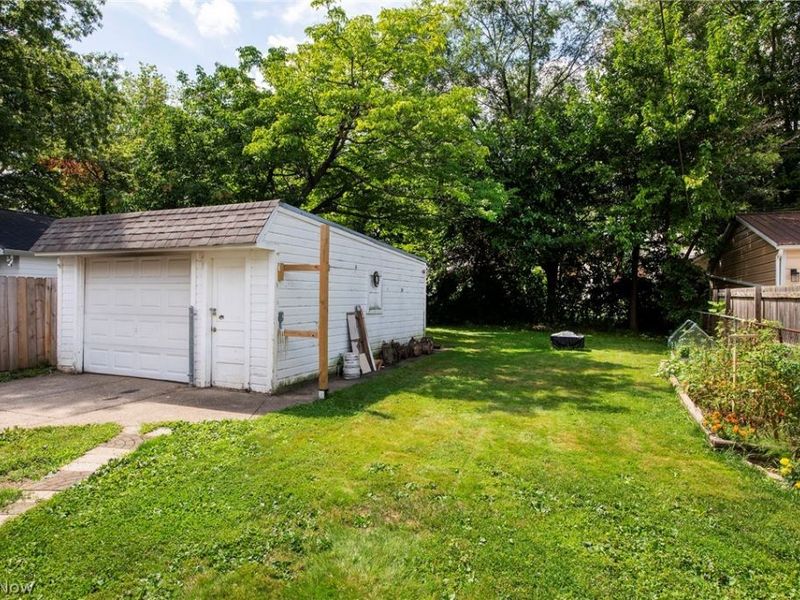 3854 W 132 Street, Cleveland, OH 44111 Photo 36