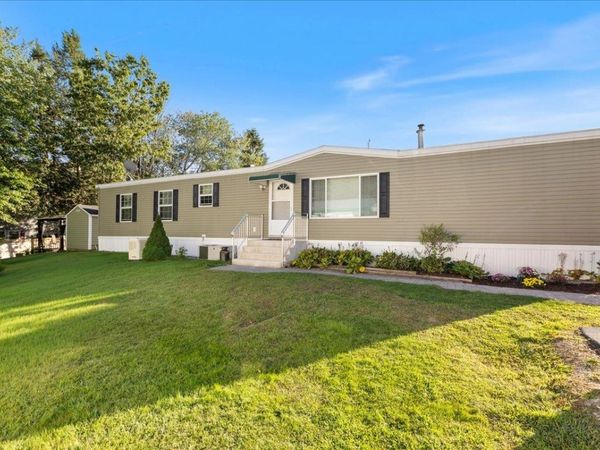 22 Willow Road, Unit 22, Newton, NH 03858