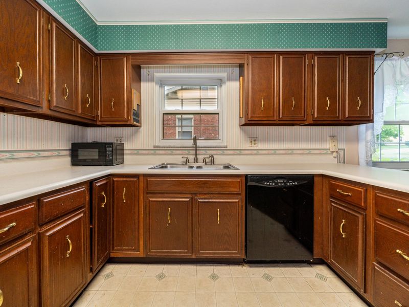 4337 Ridgepath Drive, Dayton, OH 45424 Photo 13