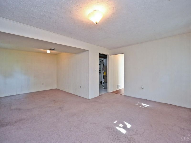11931 Blackhawk Circle, Springfield Township, OH 45240 Photo 36