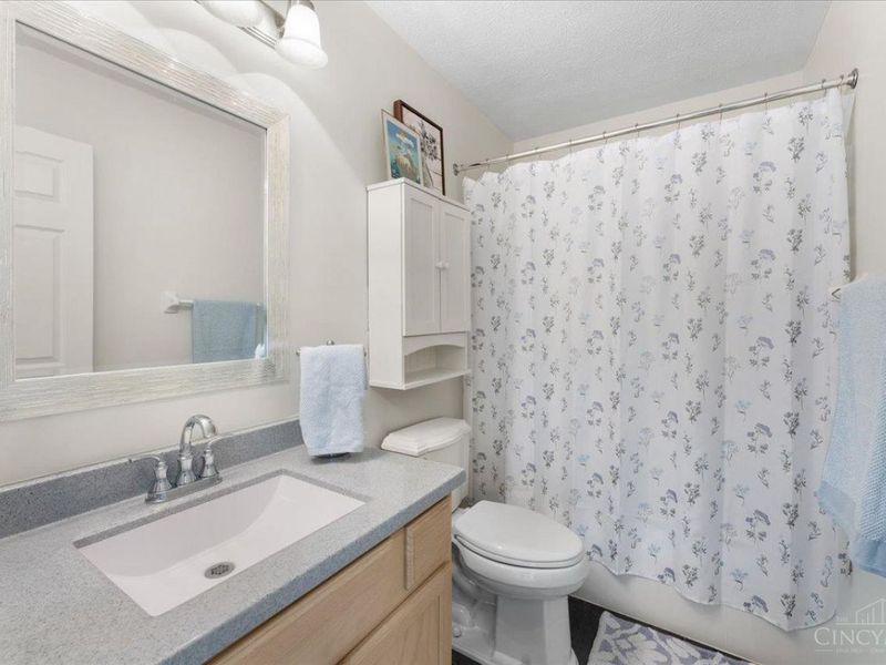 939 Airymeadows Drive, Hamilton Township, OH 45039 Photo 23