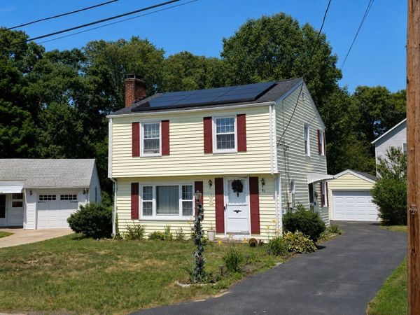 83 Harman Avenue, Seekonk, MA 02771