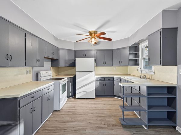 2841 Blackstone Avenue, Saint Louis Park, MN 55416