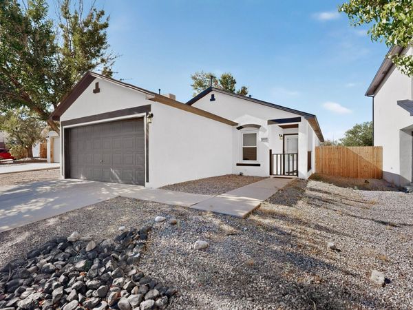 9715 Desert Pine Avenue SW, Albuquerque, NM 87121