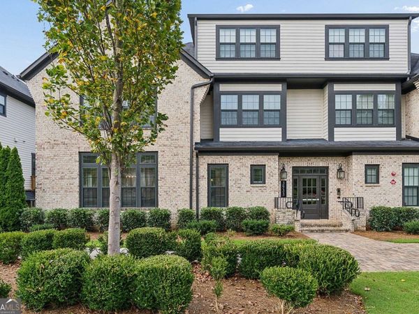3933 Danube Lane, Unit 221, Atlanta, GA 30339