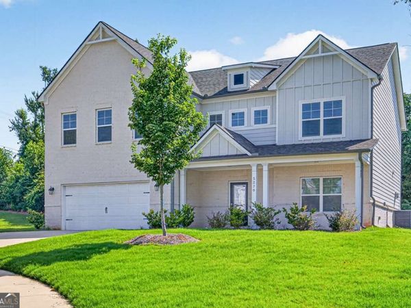 5270 Woodline View Circle, Auburn, GA 30011
