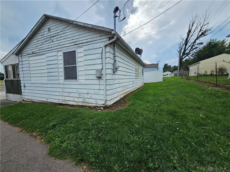 75 E Washington Street, Jamestown, OH 45335 Photo 10