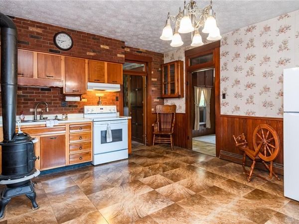 4255 S Iddings Road, West Milton, OH 45383