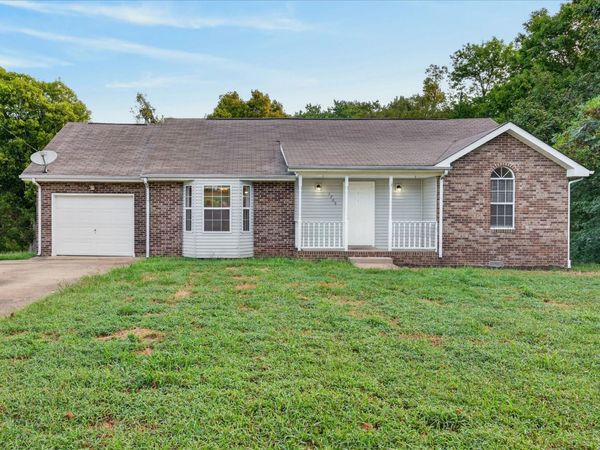 1705 Broadripple Drive, Clarksville, TN 37042