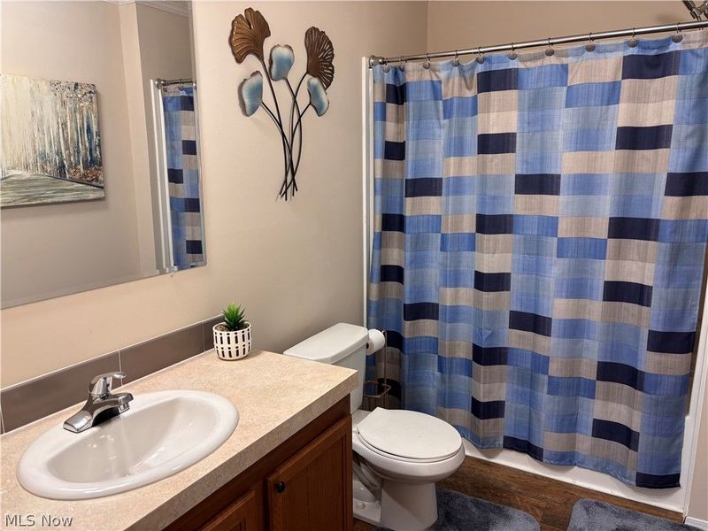 121 Tracy Drive, Dover, OH 44622 Photo 14