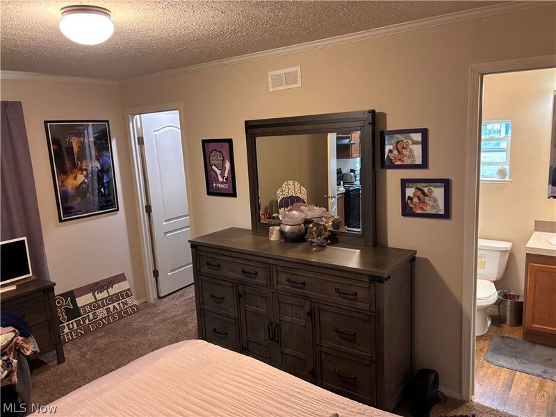 121 Tracy Drive, Dover, OH 44622 Photo 16