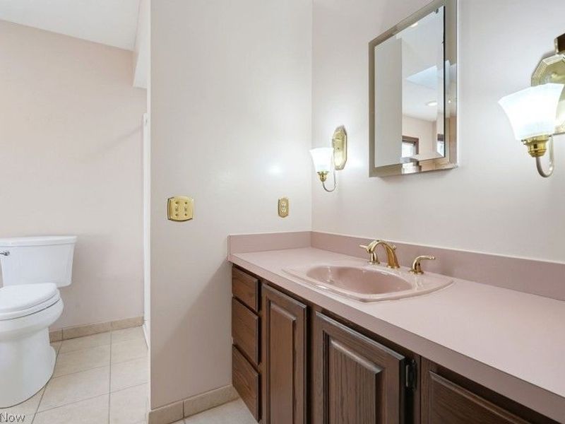 29451 Sayle Drive, Willoughby Hills, OH 44092 Photo 17
