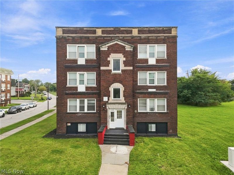 14100 Superior Avenue, East Cleveland, OH 44118 Photo 1