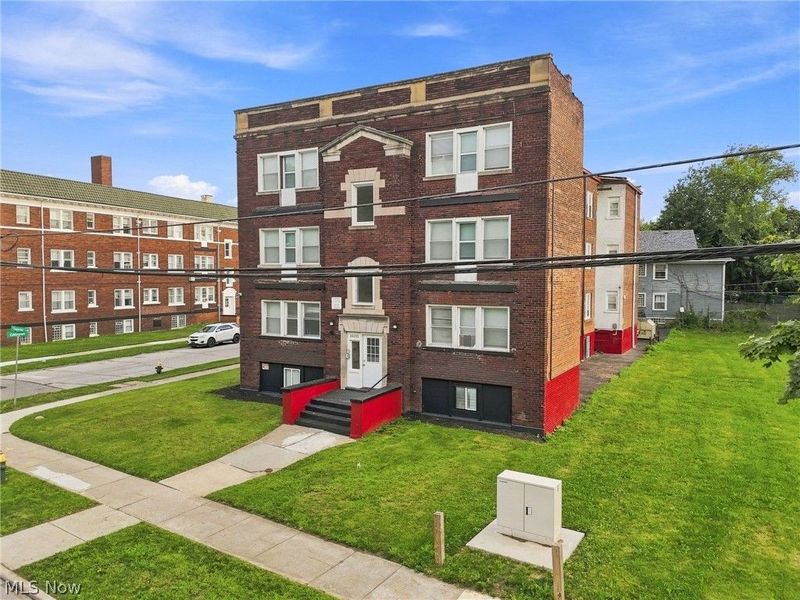 14100 Superior Avenue, East Cleveland, OH 44118 Photo 2